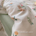 Set di cuscinetti per letti da letto piccolo fresco